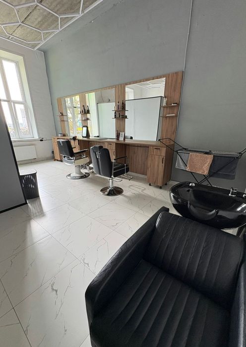 Сдается место в барбершопе