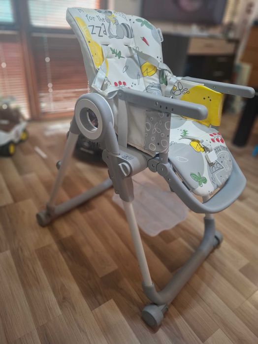 Детско столче за хранене CHIPOLINO MASTER CHEF Сиво