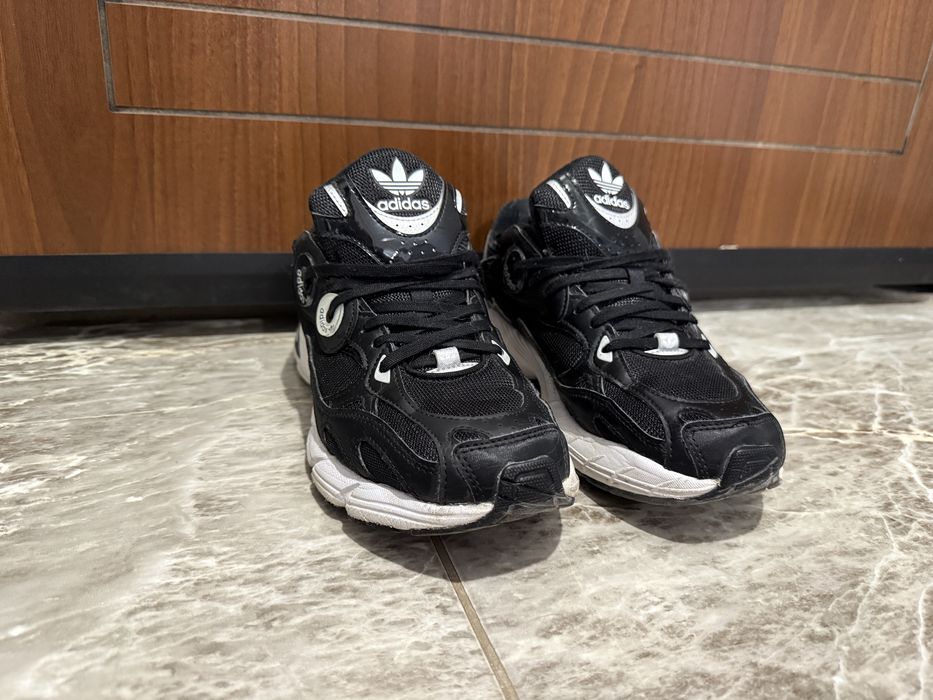 Маратонки Adidas Originals Astir