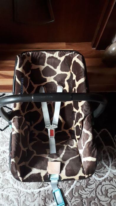 Детское кресло-люлька-автокресло-переноска