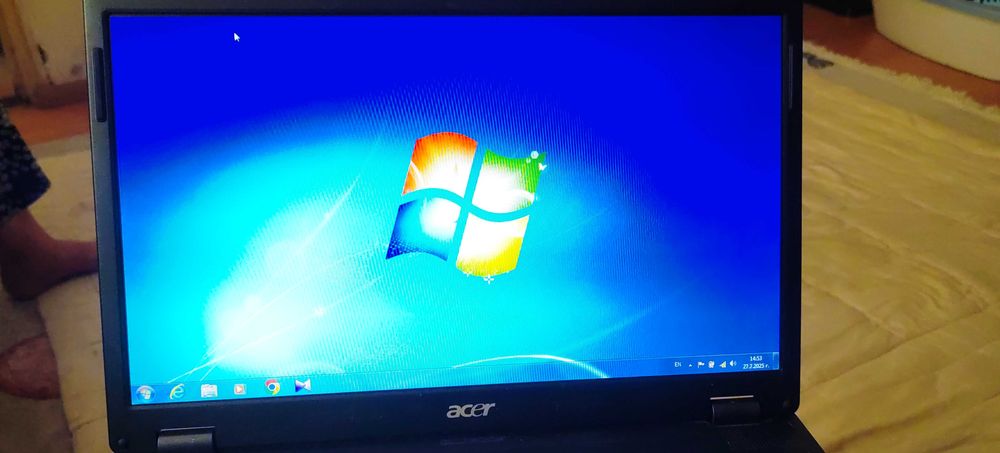 Евтин лаптоп Acer