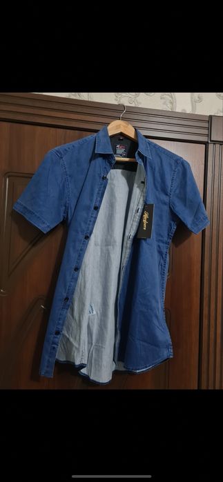 Рубашка джинсовая