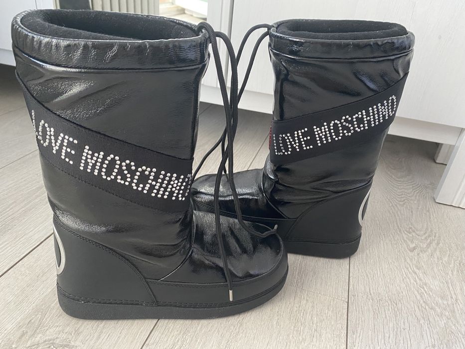 Cizme de iarna Moschino