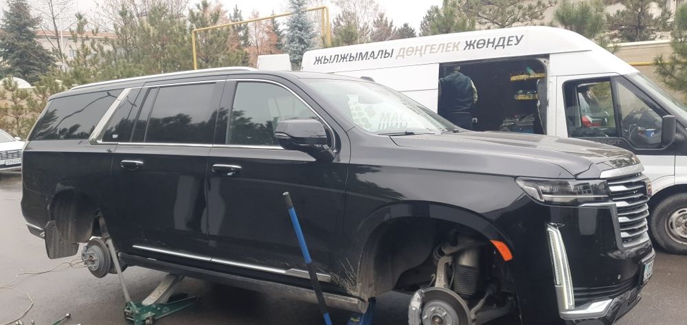 Выездной Грузовой  шиномонтаж