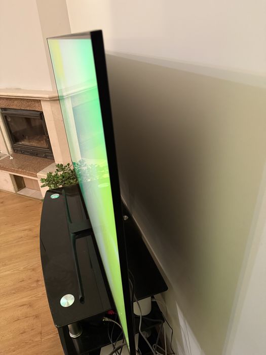 Телевизор Samsung 65" QLED 4K Smart TV