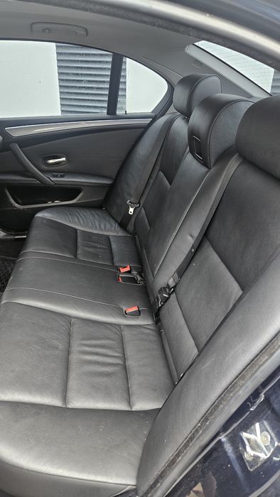 Vând Bmw E60 520d 2009