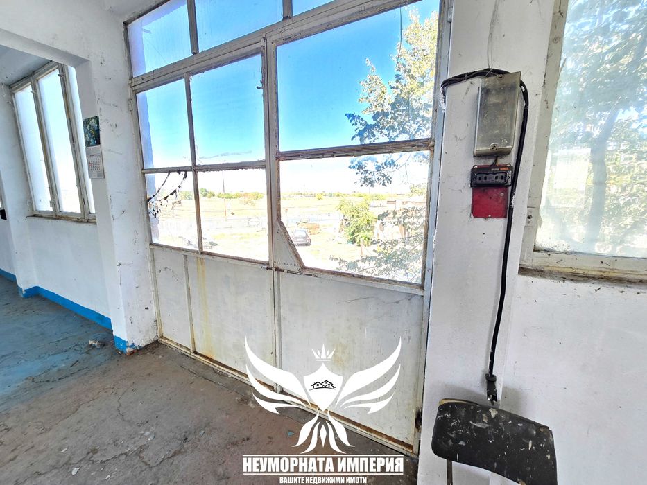 Под наем помещение, офис, склад 200кв.м. в гр.Асеновград