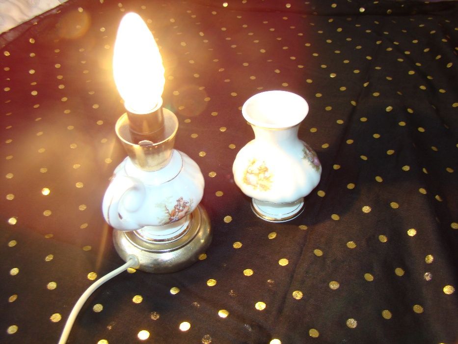 Set lampa si vaza portelan