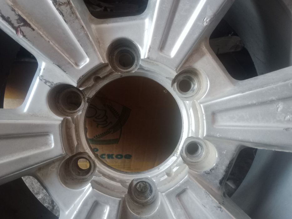 Продам шины с дисками Yokohama