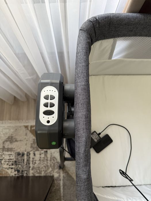 Продам кровать манеж