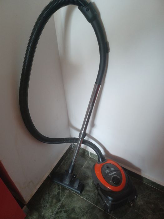 Aspirator cu sac
