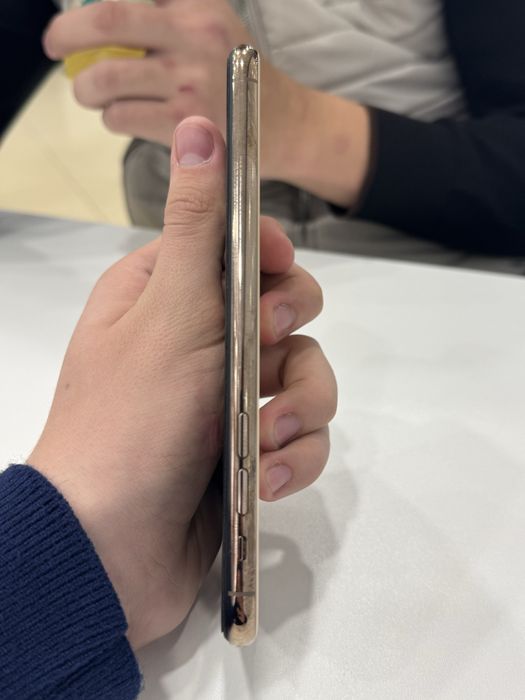 Iphone 11 pro max gold 256