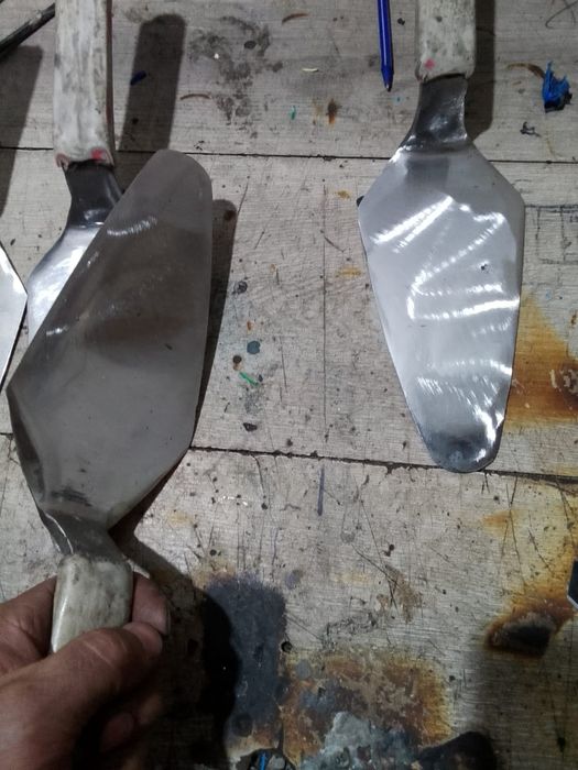 Мастерок сатылады