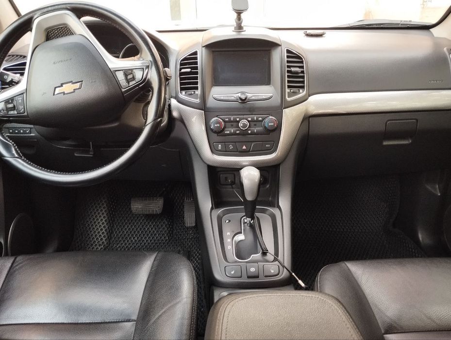 Chevrolet Captiva 4
