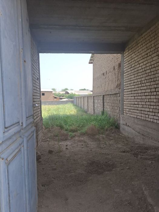 Продается 2-этажный дом