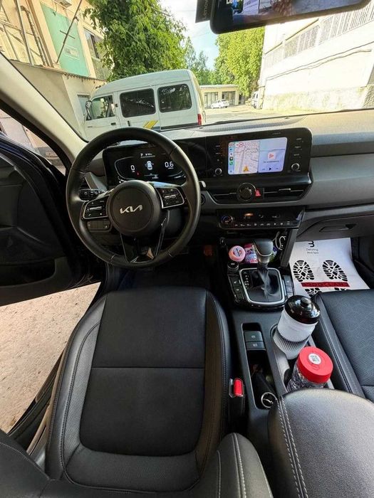 Продаётся авто KIA Seltos 2024 год