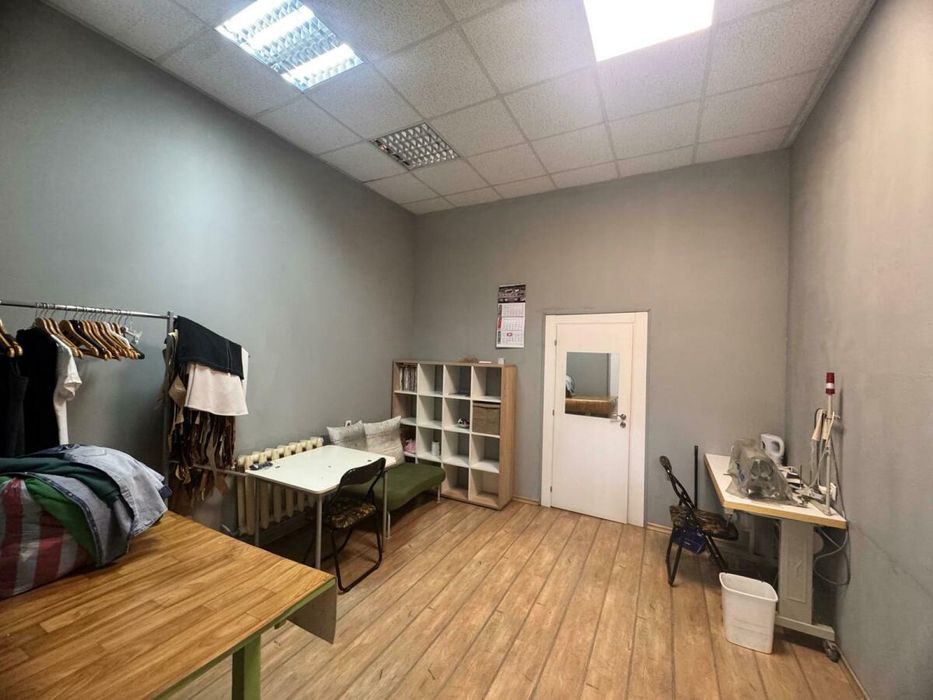 Търговско помещение, 35  кв.м., кв.Възраждане