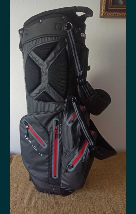 Geanta de golf rezistentă la apă. (NOUĂ)