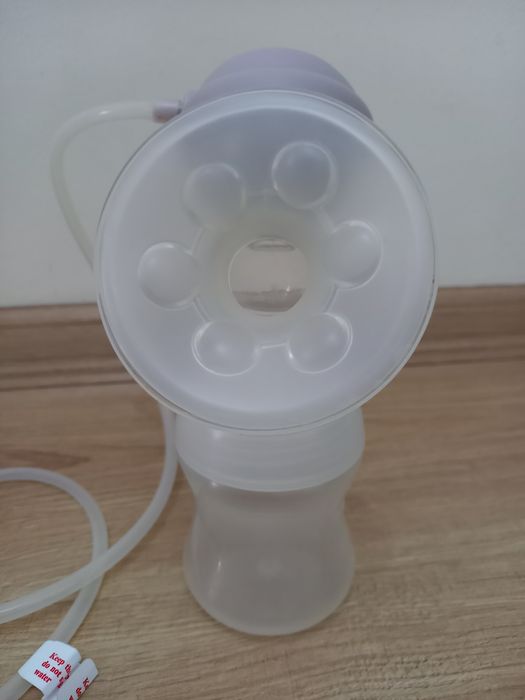 Електрическа помпа за кърма Cangaroo GENTLE TOUCH