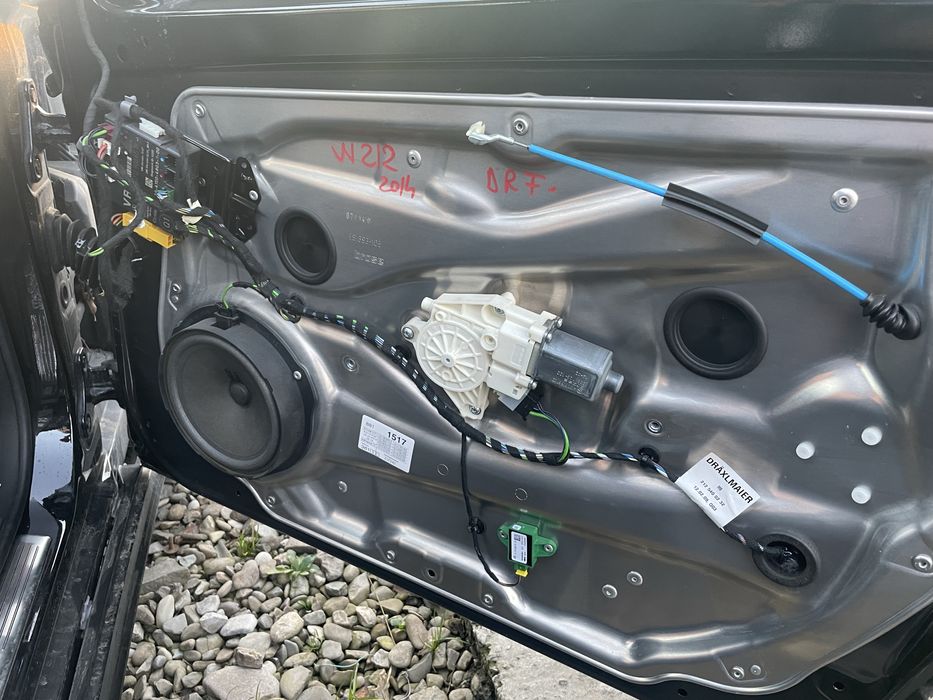 Macara geam electrică ușa dreapta față Mercedes W212