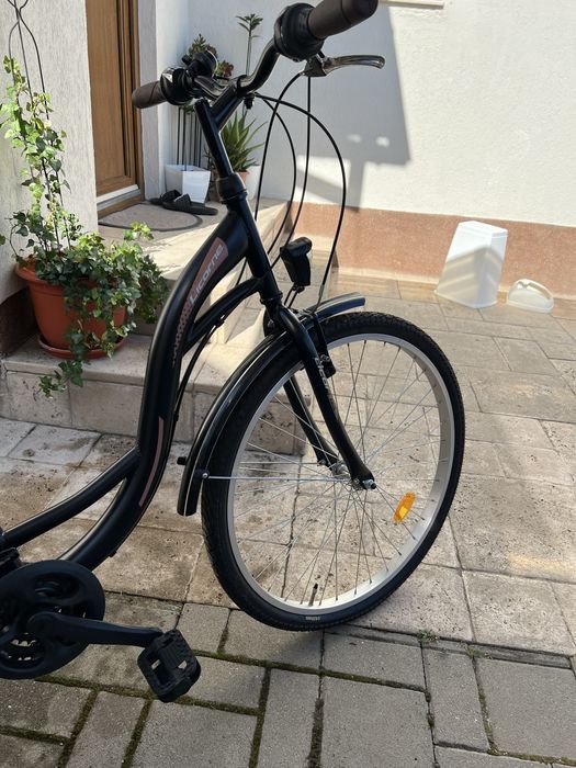 Bicicleta dama Licorne Stella Premium, 21 viteze, negru, 26 inchi