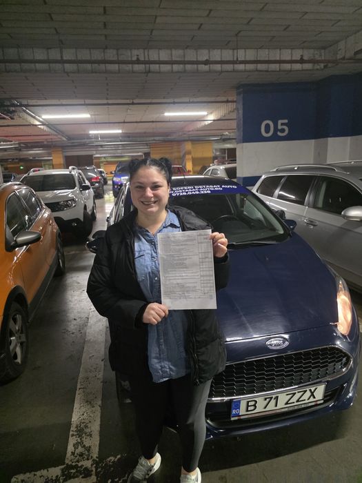 Scoala de soferi cat B pret 2500 ron