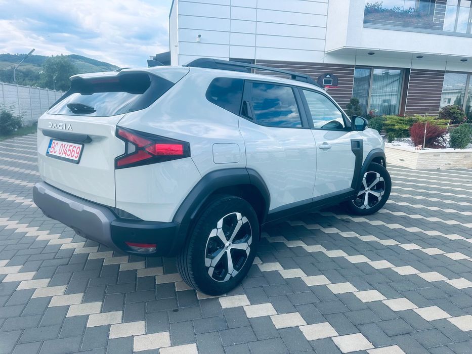 Dacia Duster Dacia Duster fab 2024 luna 09 mot 999 cu GPL de fabrică