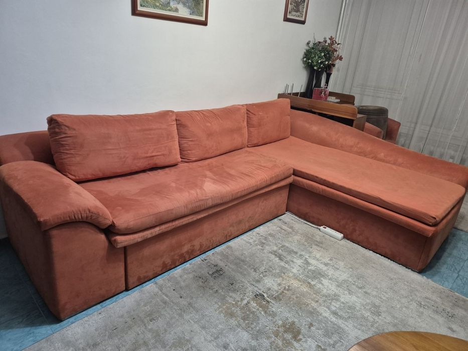 Ъглов Диван 295см х 210см