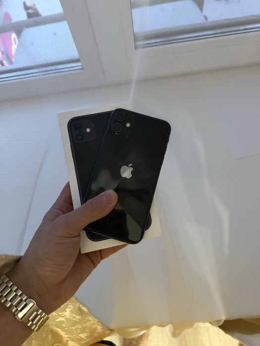 Iphone 11 продам 2  можно отдельно
