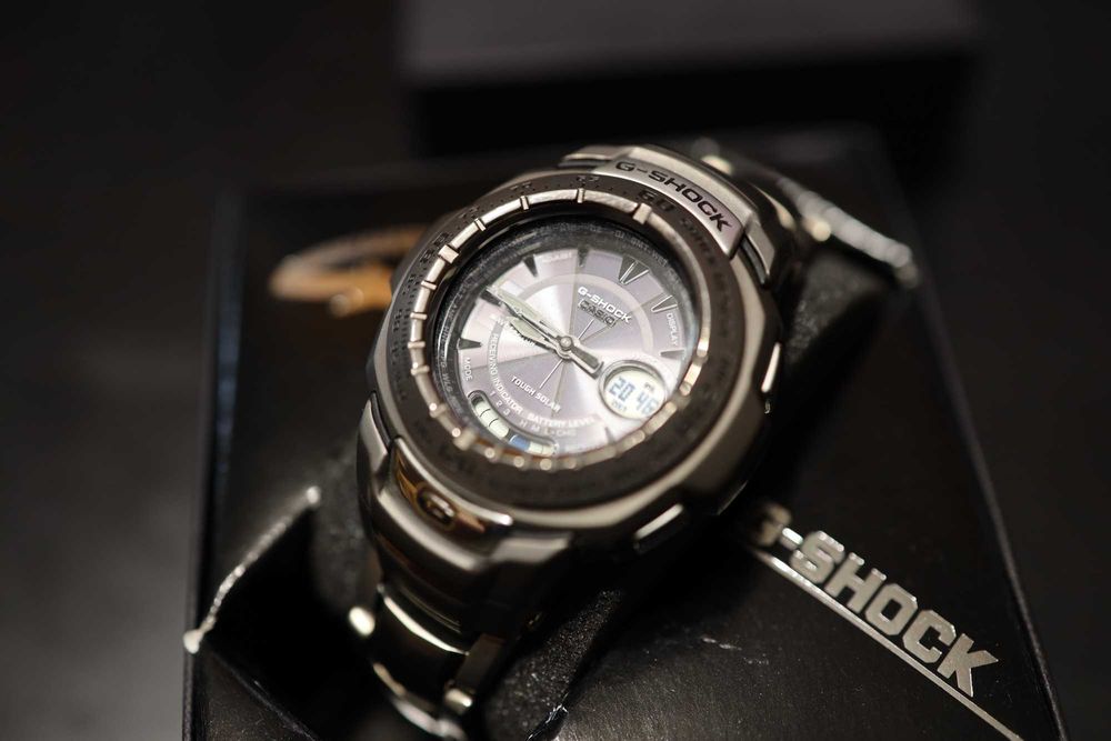 Casio G-Shock (лимитированная версия)