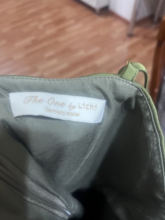 Нарядное вечернее платье