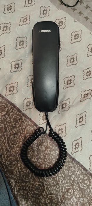 Домашний телефон сотилади