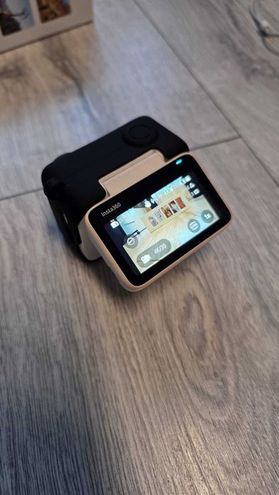 INSTA 360 GO 3S 128GB + Insta Quick Reader