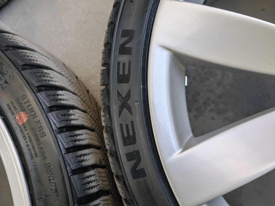 Оригинални Lugano 5 112 19" с перфектни зимни гуми 235 35