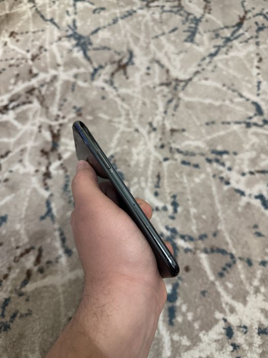 iphone 11 pro sotiladi