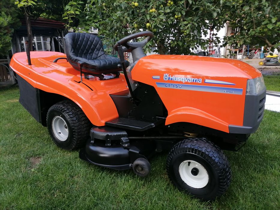 ТРАКТОРНИ КОСАЧКИ.Голям брой трактори.Косачки за трева