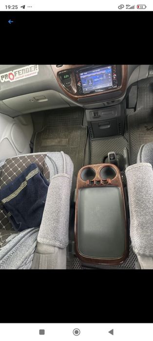 Столик на Delica