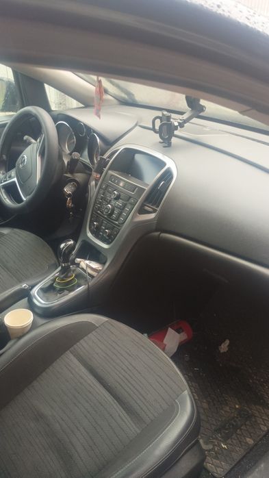 Opel Astra j 1,7cdti