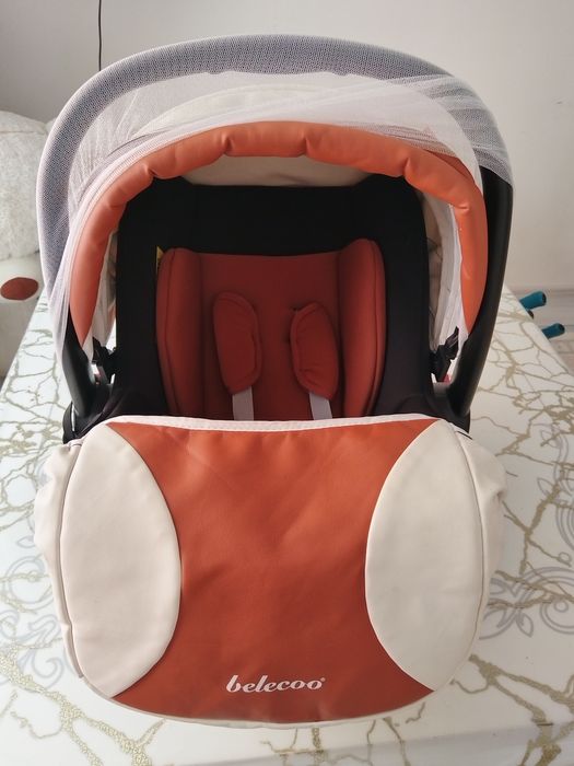 Автокресло Belecoo