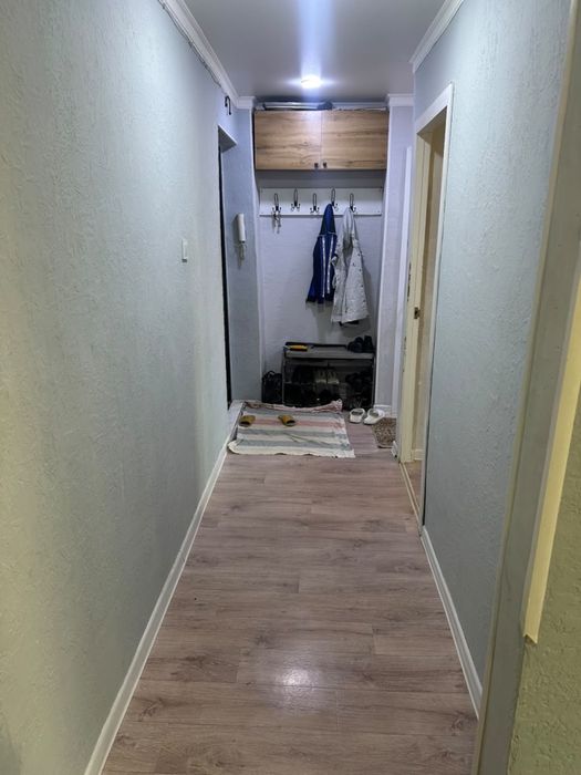 Продам 2 комнатную квартиру с ремонтом