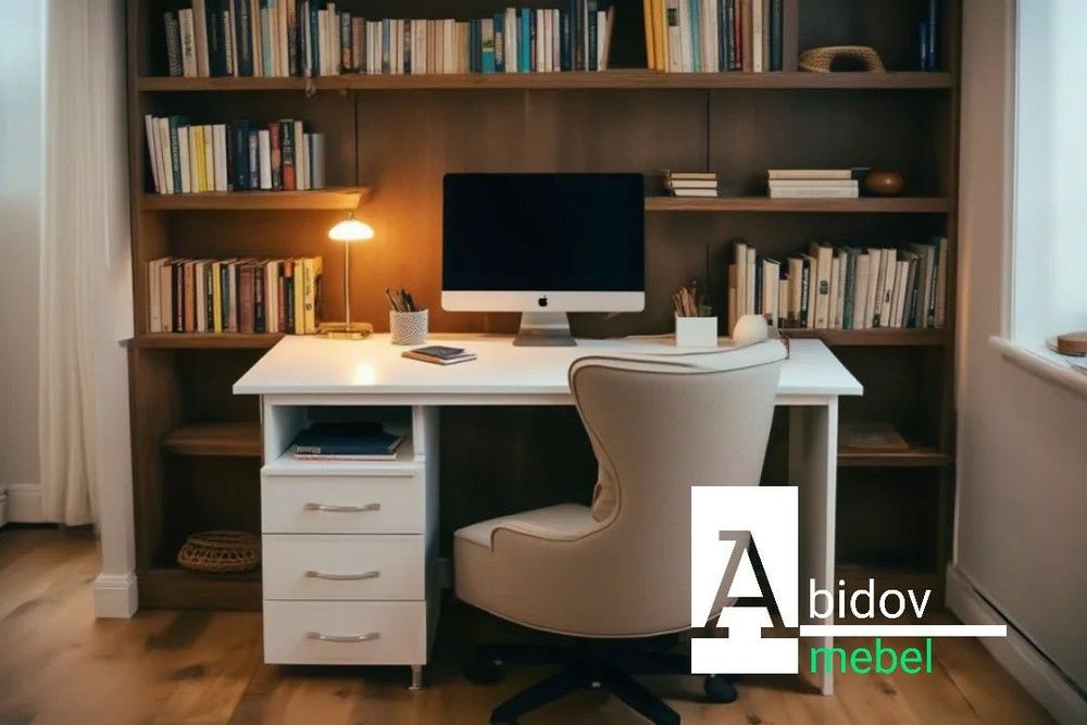 Болалар ва катталар учун  стол . письменный стол парта