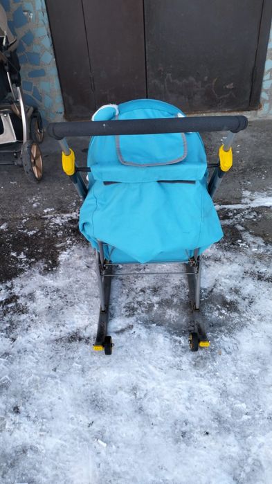 Продам санки детские б/у