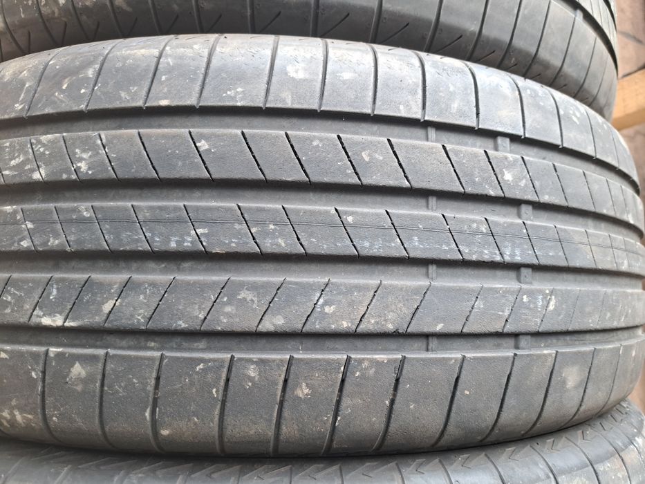 4 anvelope 235/60 R18 Bridgestone