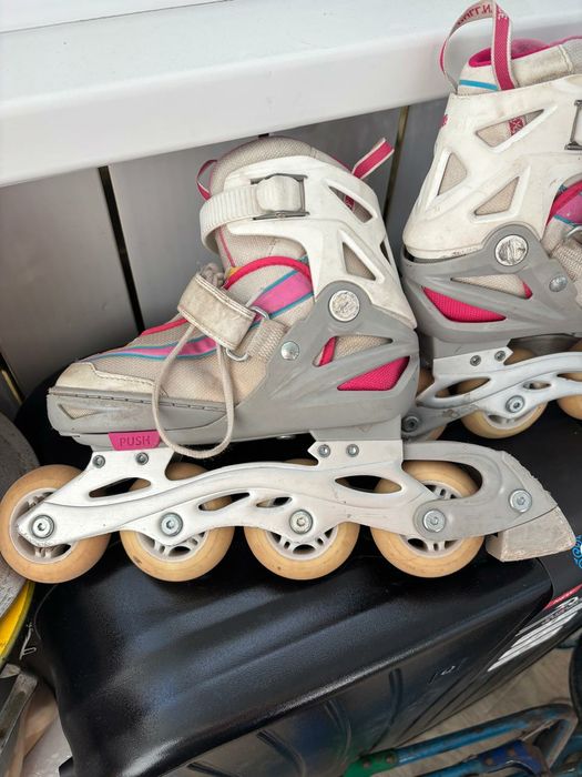 Продам ролики за 4000 тенге