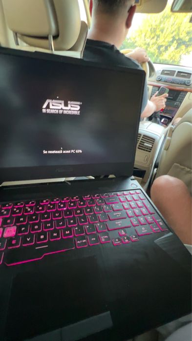 Vand Laptop Gaming