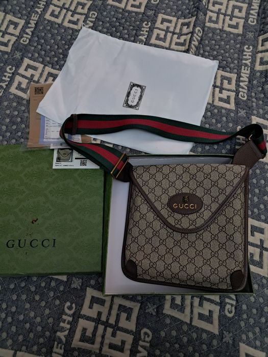 Gucci sumka sotladi