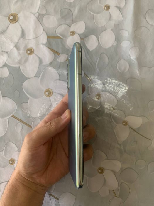 Samsung Galaxy S21 Plus