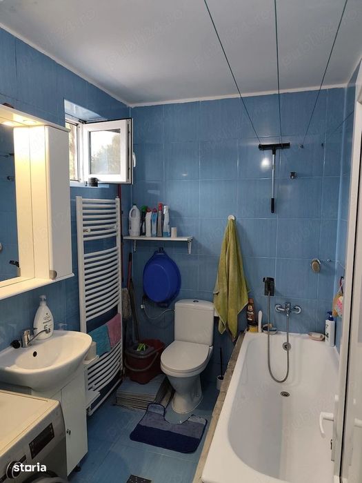 CENTRU - Casa solida cu etaj ,la pret de apartament !
