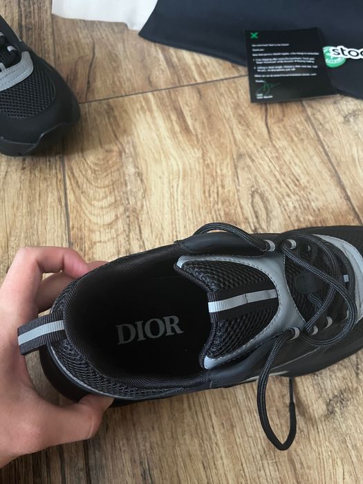 Dior B22 Premium