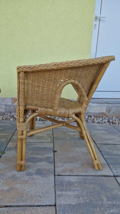 маса и столове естествен ратан